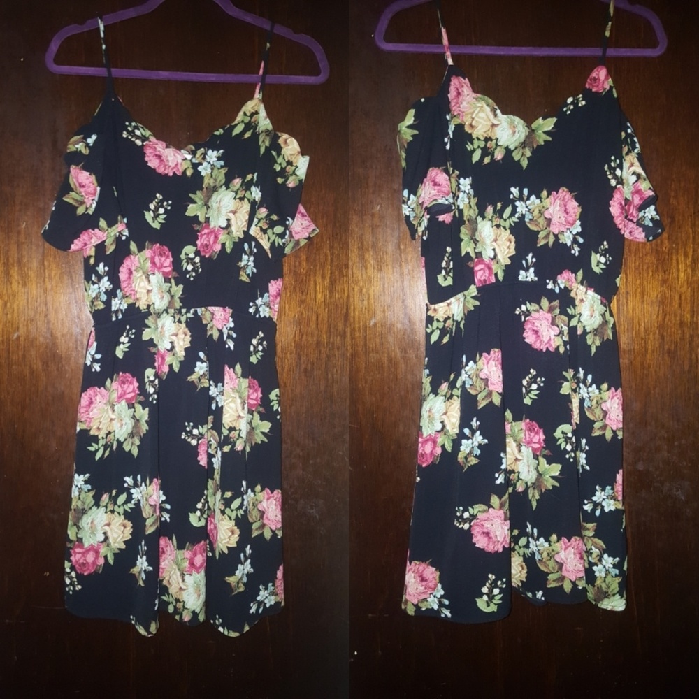Black & Floral Dress Size L
